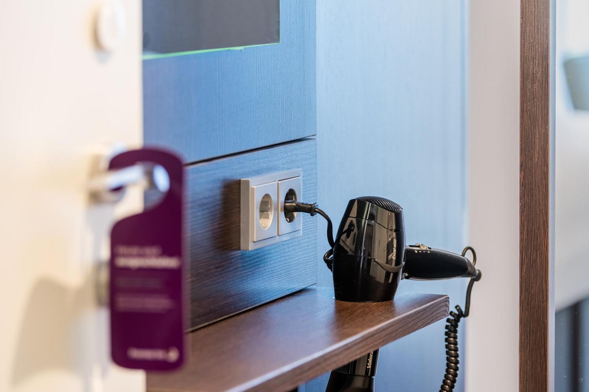 Premier Inn Berlin City Centre Екстериор снимка